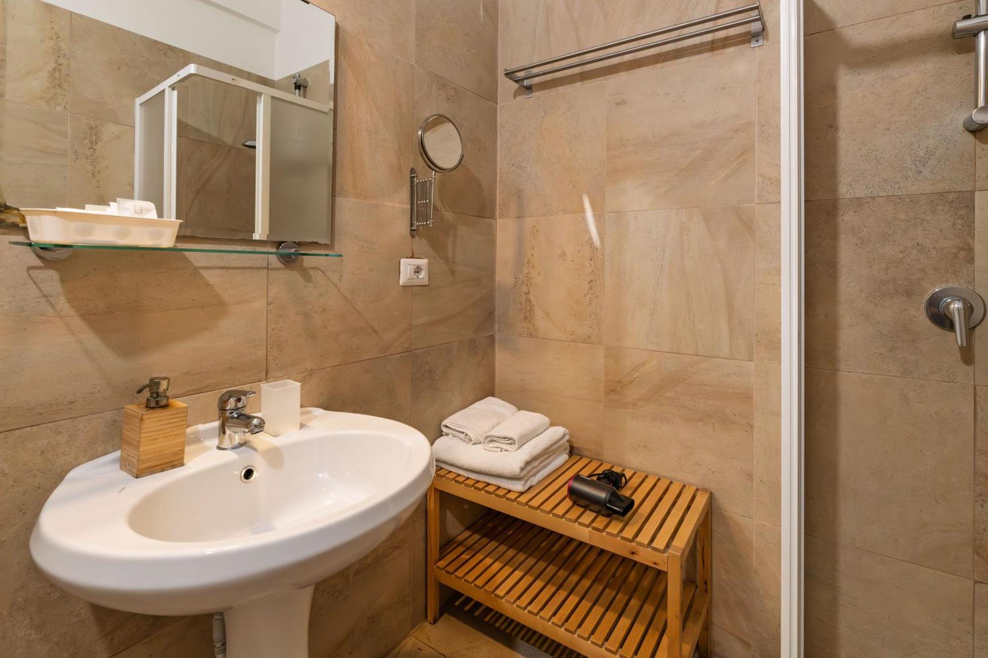 San Pietro Homestay *